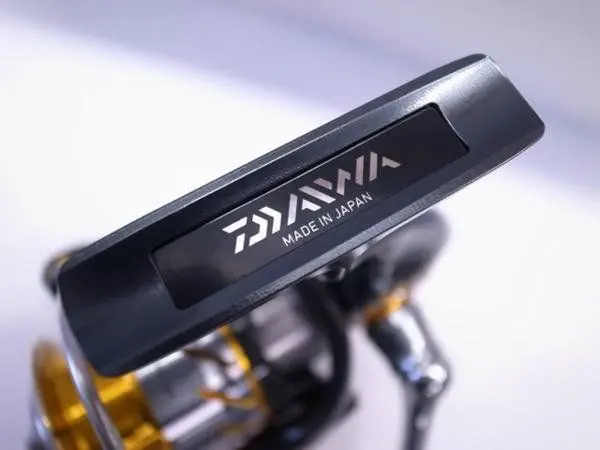 DAIWA　13 CERTATE 3012H Катушка Daiwa 13 Certate 3012H (40056157) купить в Киеве с